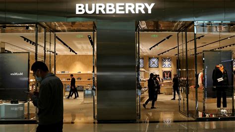 burberry exposition paris|burberry customer service.